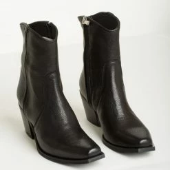 BUKELA SHOES Tessa Buffalo Black