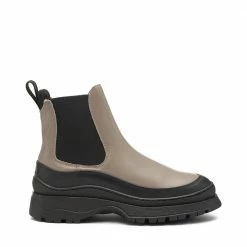 LÄST SHOES Trail Taupe Chelsea Boots