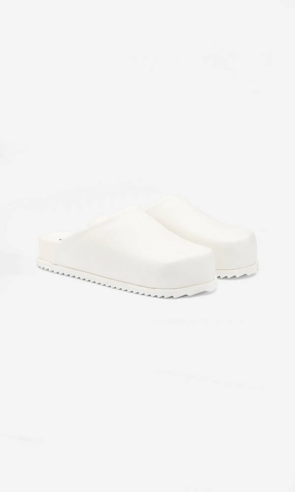 YUME YUME Truck Slide White SHOES 7 YUME YUME Truck Slide White SHOES