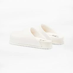 YUME YUME Truck Slide White SHOES 18 YUME YUME Truck Slide White SHOES