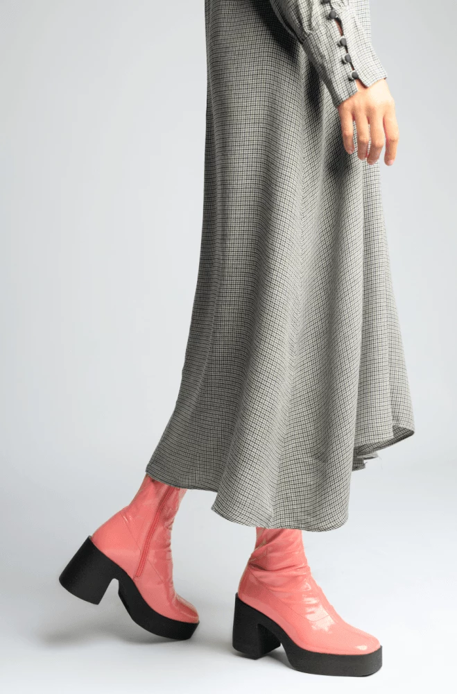 AKAADA NEW IN Umi Flamingo Pink Stretch Patent Chunky Ankle Boots 3 AKAADA NEW IN Umi Flamingo Pink Stretch Patent Chunky Ankle Boots