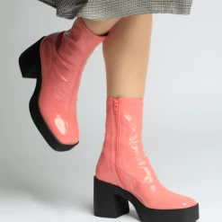 AKAADA NEW IN Umi Flamingo Pink Stretch Patent Chunky Ankle Boots 21 AKAADA NEW IN Umi Flamingo Pink Stretch Patent Chunky Ankle Boots