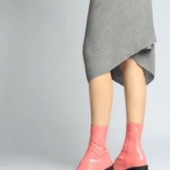 AKAADA NEW IN Umi Flamingo Pink Stretch Patent Chunky Ankle Boots 24 AKAADA NEW IN Umi Flamingo Pink Stretch Patent Chunky Ankle Boots