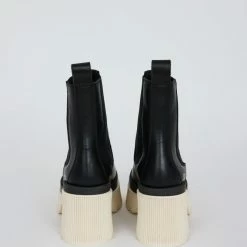 COPENHAGEN STUDIOS Vitello Black Butter Ankle Boots