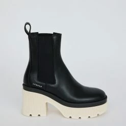 COPENHAGEN STUDIOS Vitello Black Butter Ankle Boots