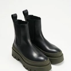COPENHAGEN STUDIOS Vitello Black Green Chelsea Boots NEW IN