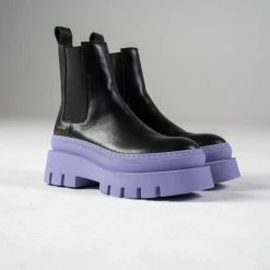COPENHAGEN STUDIOS Vitello Black Lilac Chelsea Boots