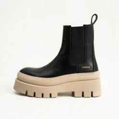 COPENHAGEN STUDIOS Vitello Black Nature Chelsea Boots NEW IN 10 COPENHAGEN STUDIOS Vitello Black Nature Chelsea Boots NEW IN