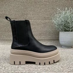 COPENHAGEN STUDIOS Vitello Black Nature Chelsea Boots NEW IN 11 COPENHAGEN STUDIOS Vitello Black Nature Chelsea Boots NEW IN