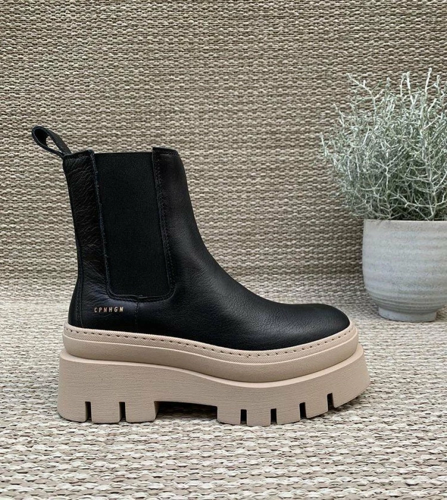 COPENHAGEN STUDIOS Vitello Black Nature Chelsea Boots NEW IN 6 COPENHAGEN STUDIOS Vitello Black Nature Chelsea Boots NEW IN