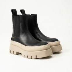 COPENHAGEN STUDIOS Vitello Black Nature Chelsea Boots NEW IN 8 COPENHAGEN STUDIOS Vitello Black Nature Chelsea Boots NEW IN