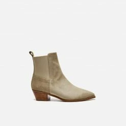FLATTERED Willow Suede Sand Boots