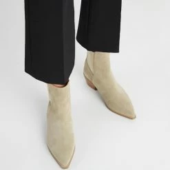 FLATTERED Willow Suede Sand Boots