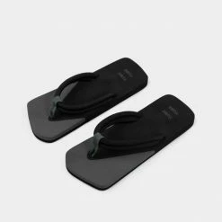 YUME YUME Xigy Asphalt Black Flip Flops