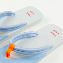 YUME YUME Xigy Claceir Grey Flip Flops