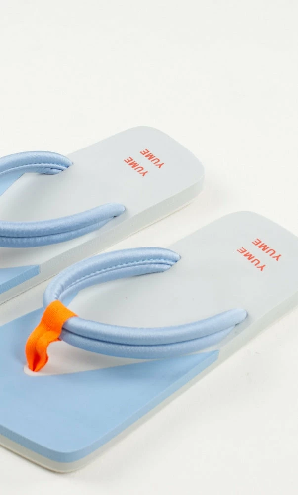 YUME YUME Xigy Claceir Grey Flip Flops 2 YUME YUME Xigy Claceir Grey Flip Flops