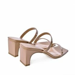 AKAADA Yuki Nude Patent Leather Sandals