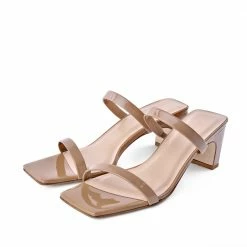 AKAADA Yuki Nude Patent Leather Sandals