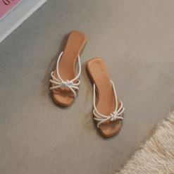 FLATTERED Yvette Leather Off White Flat Sandals SHOES